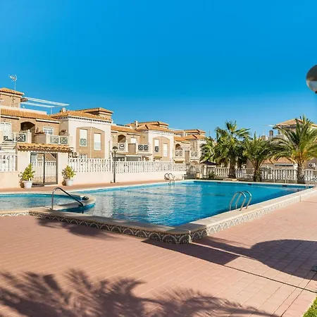 Апартаменты Bungalow Bahia Sunrise *